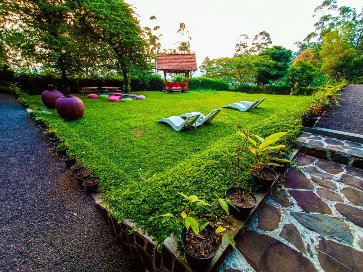 Mulberry Hill By The Lodge Bandung Exterior foto